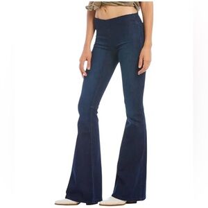 We The Free Penny Pull-On Stretchy Blue Retro Boho Flare Jeans Size 32